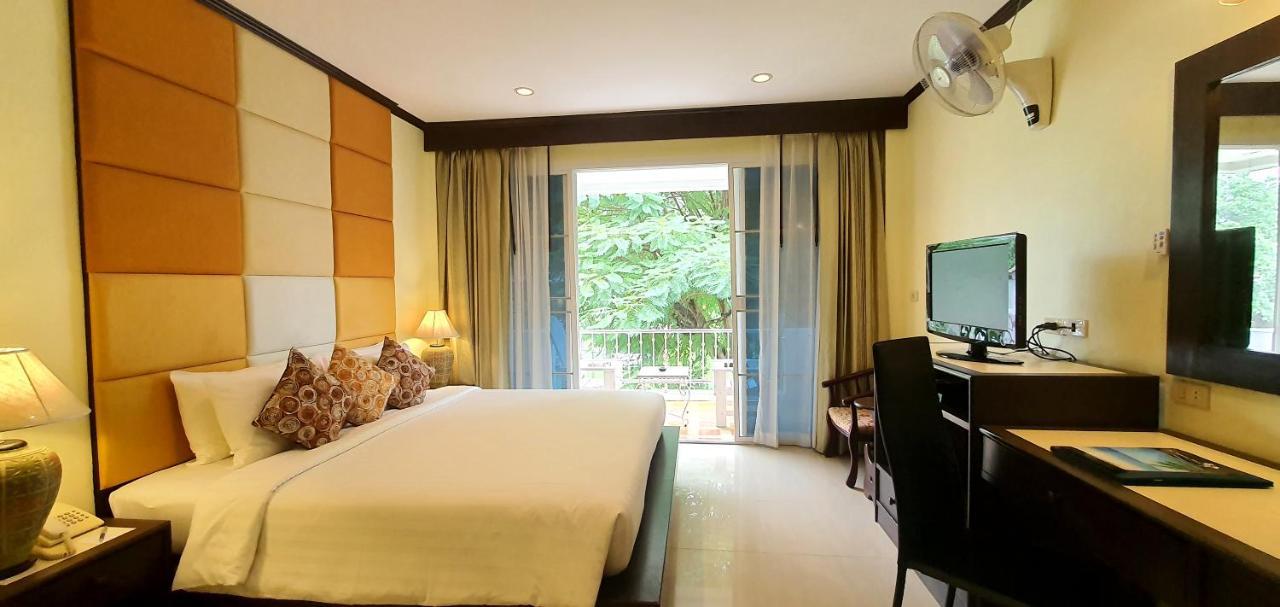 The Mareeya Place Kamala Beach Extérieur photo